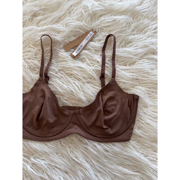 Skims Fits Everybody Unlined Demi Bra Jasper Size 32DD - Picture 5 of 8